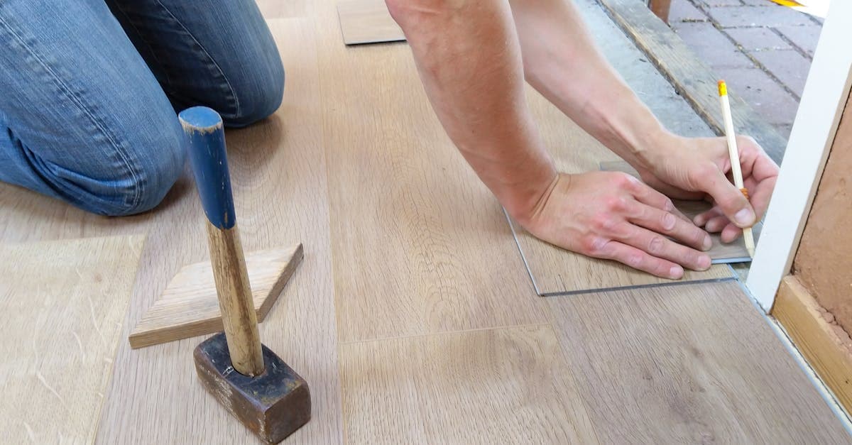 Laminat verlegen Kosten 2026: 26–60 €/qm (20, 50, 80, 100 qm Komplettpreise)